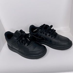Nike Air Force 1 Black size 12